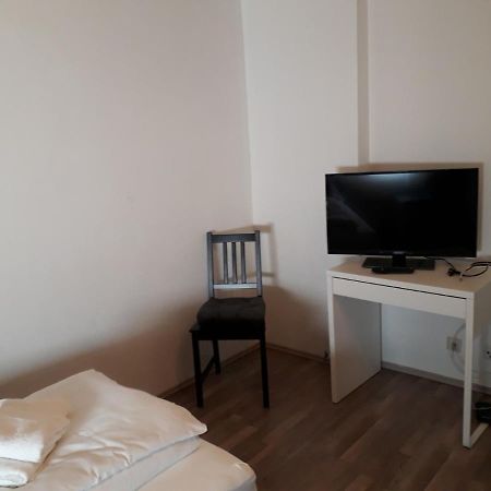 Ferienwohnungen Haus Scheidter 42 Σααρμπρύκεν Εξωτερικό φωτογραφία