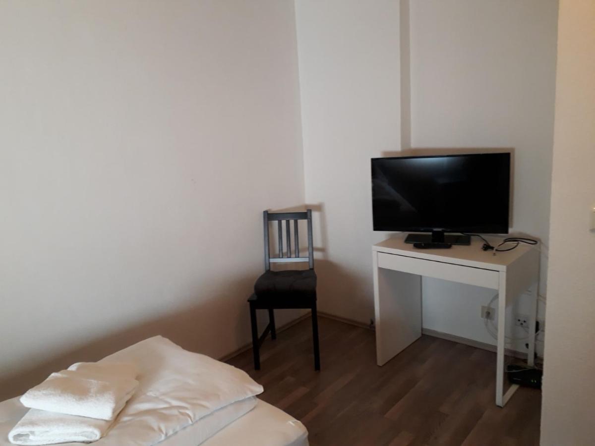 Ferienwohnungen Haus Scheidter 42 Σααρμπρύκεν Εξωτερικό φωτογραφία
